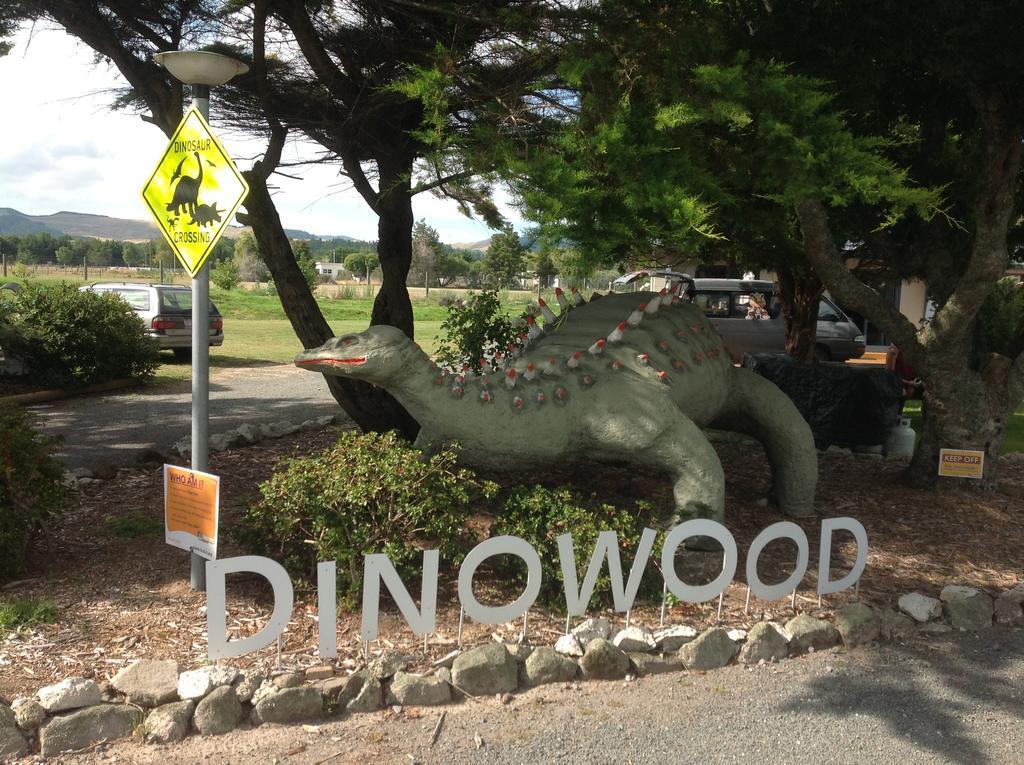 ホテル オール シーズンズ ホリデイ パーク ロトルア エクステリア 写真
